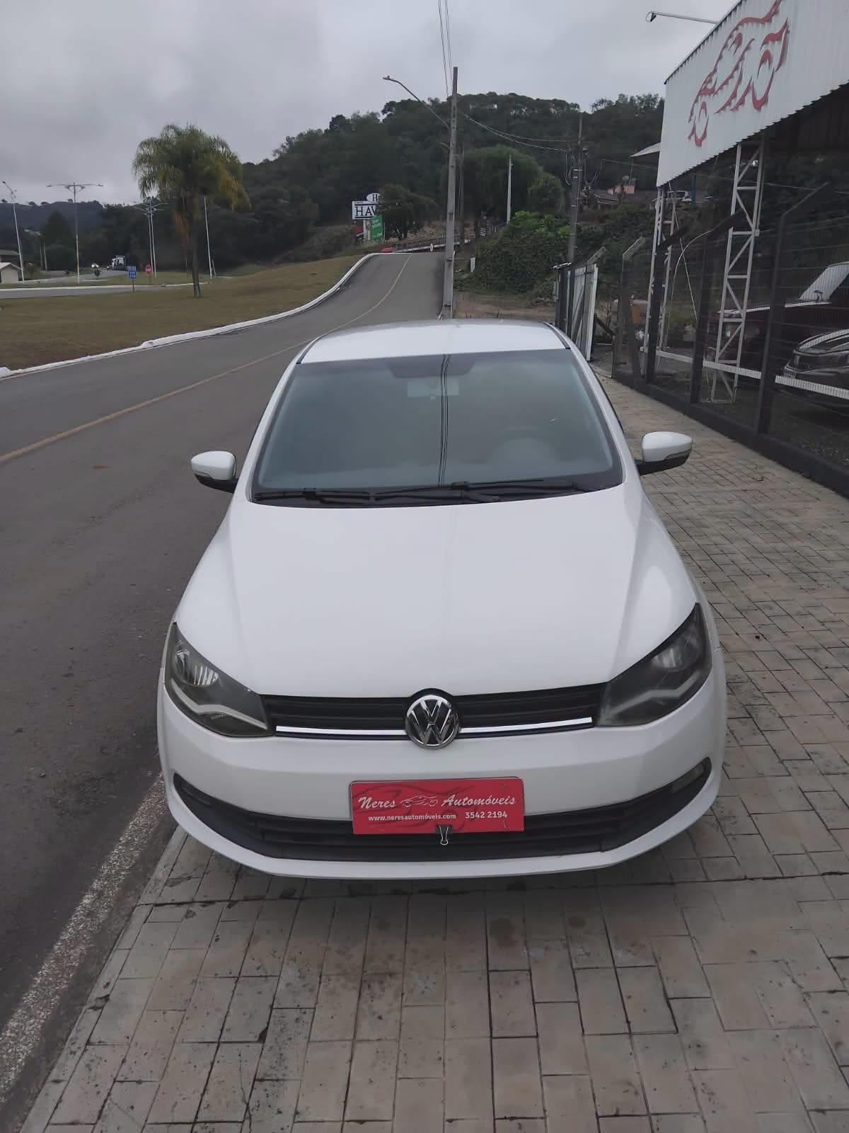Foto 3 de Volkswagen VOYAGE
